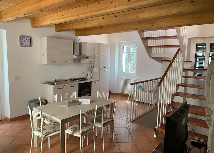 Al Castello Apartment *