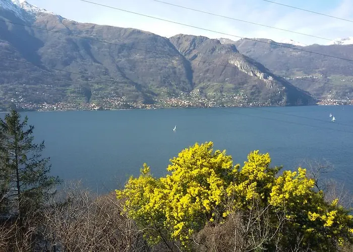 Al Castello Apartment Dervio